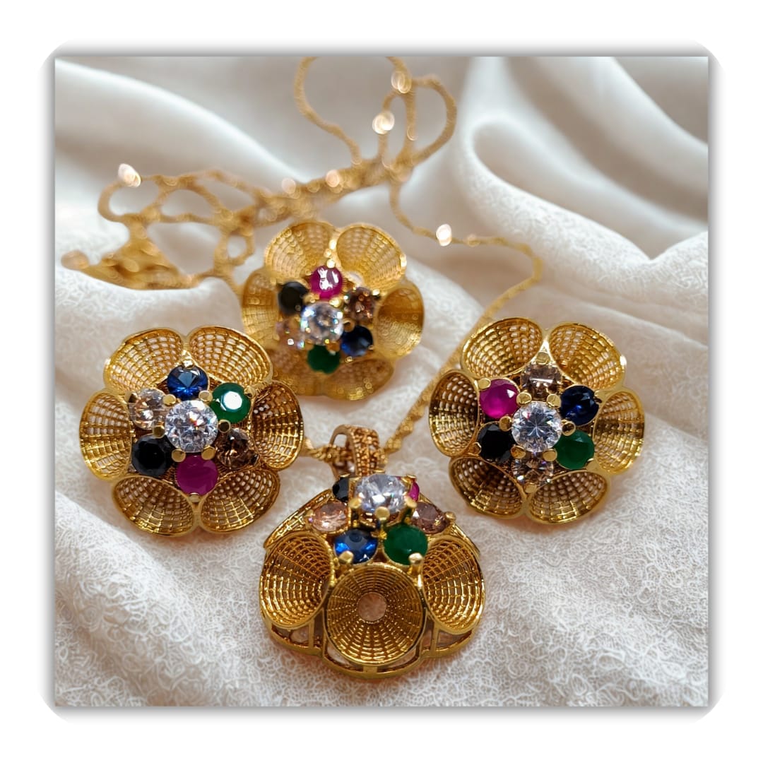 Locket sets
