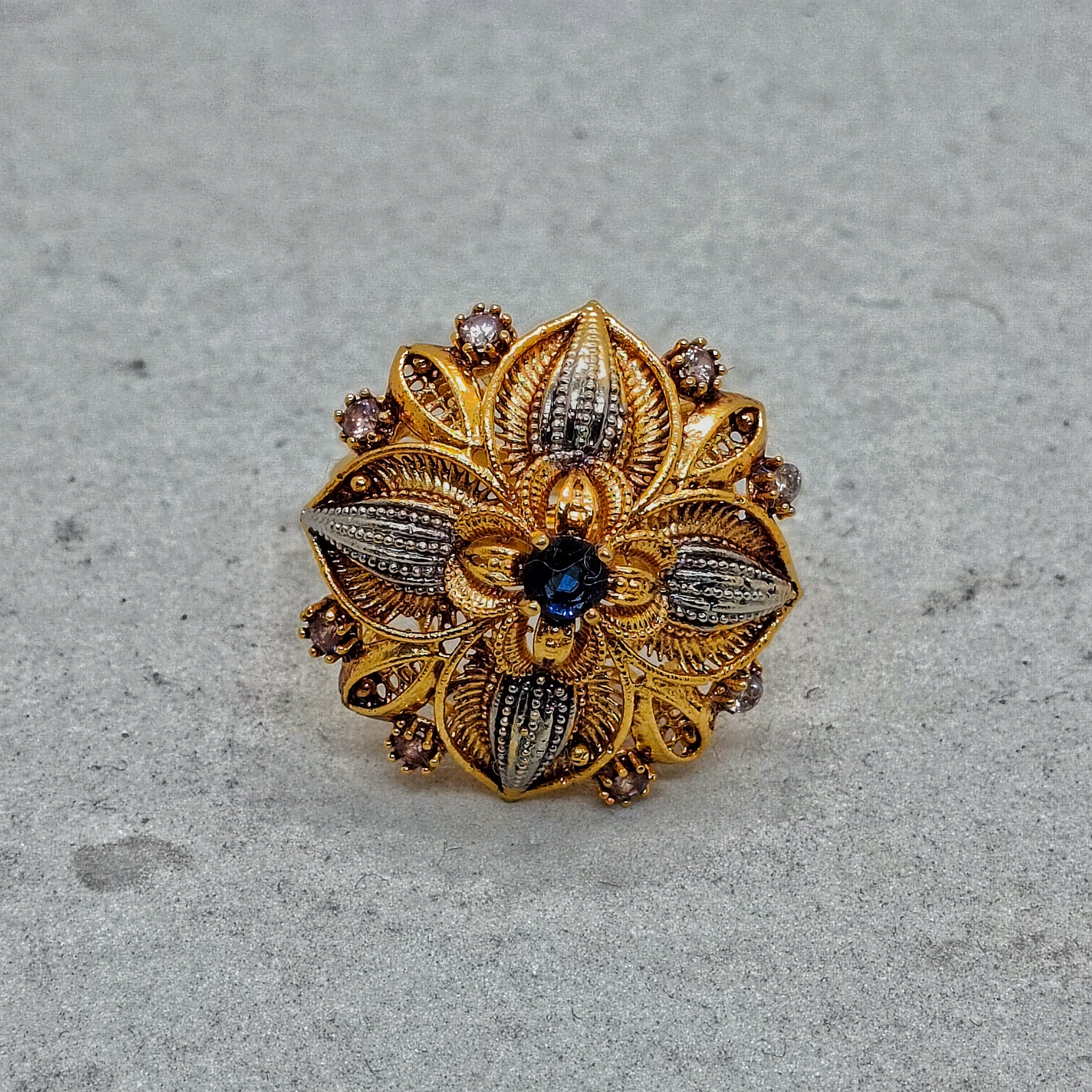 Beautiful Ring R2