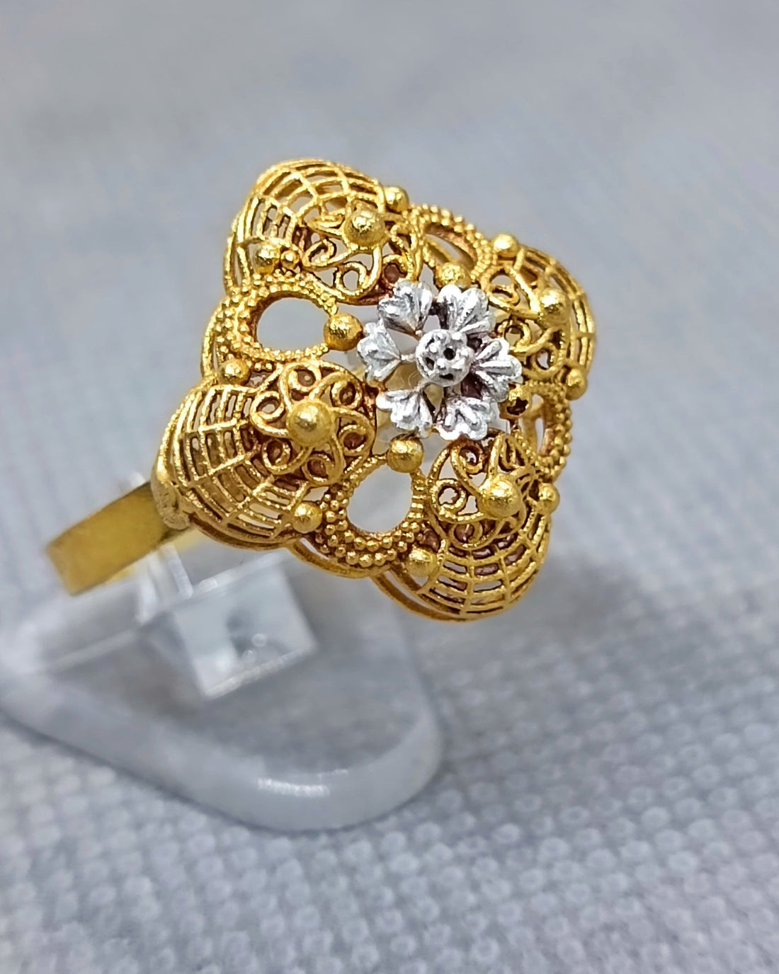 Beautiful ring1188