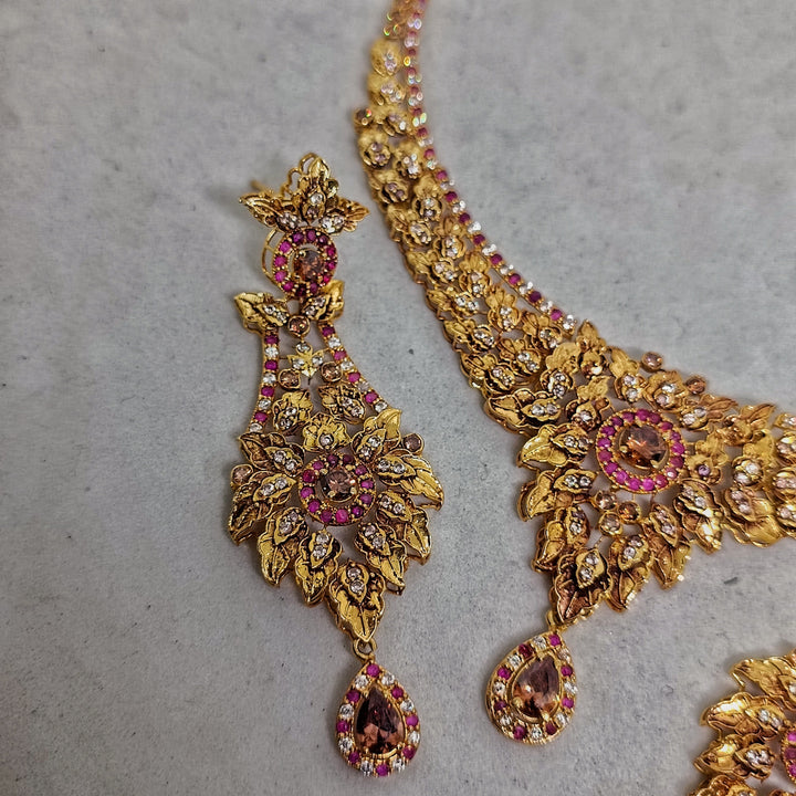 Beautiful necklace set 1444