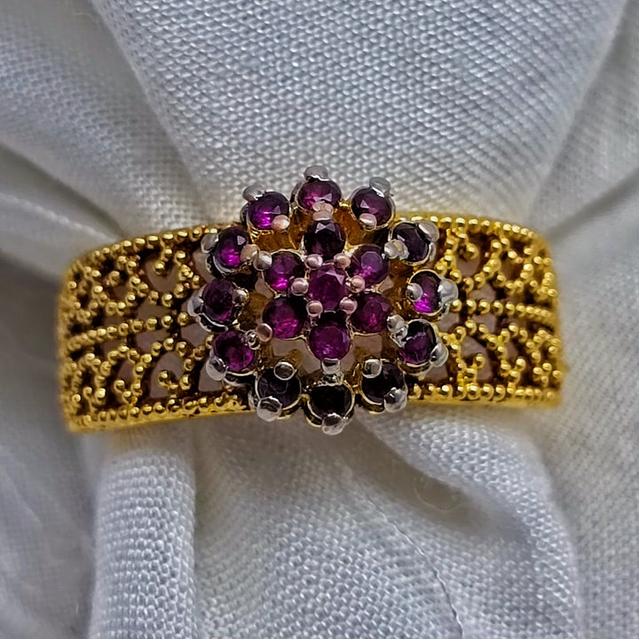 Beautiful red ruby ring/uk25
