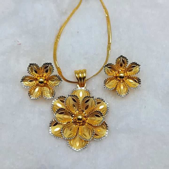 Beautiful Turkish style locket set