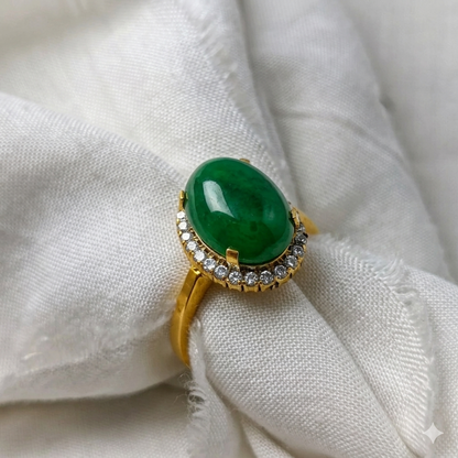 Beautiful green lab stone ring/1180g