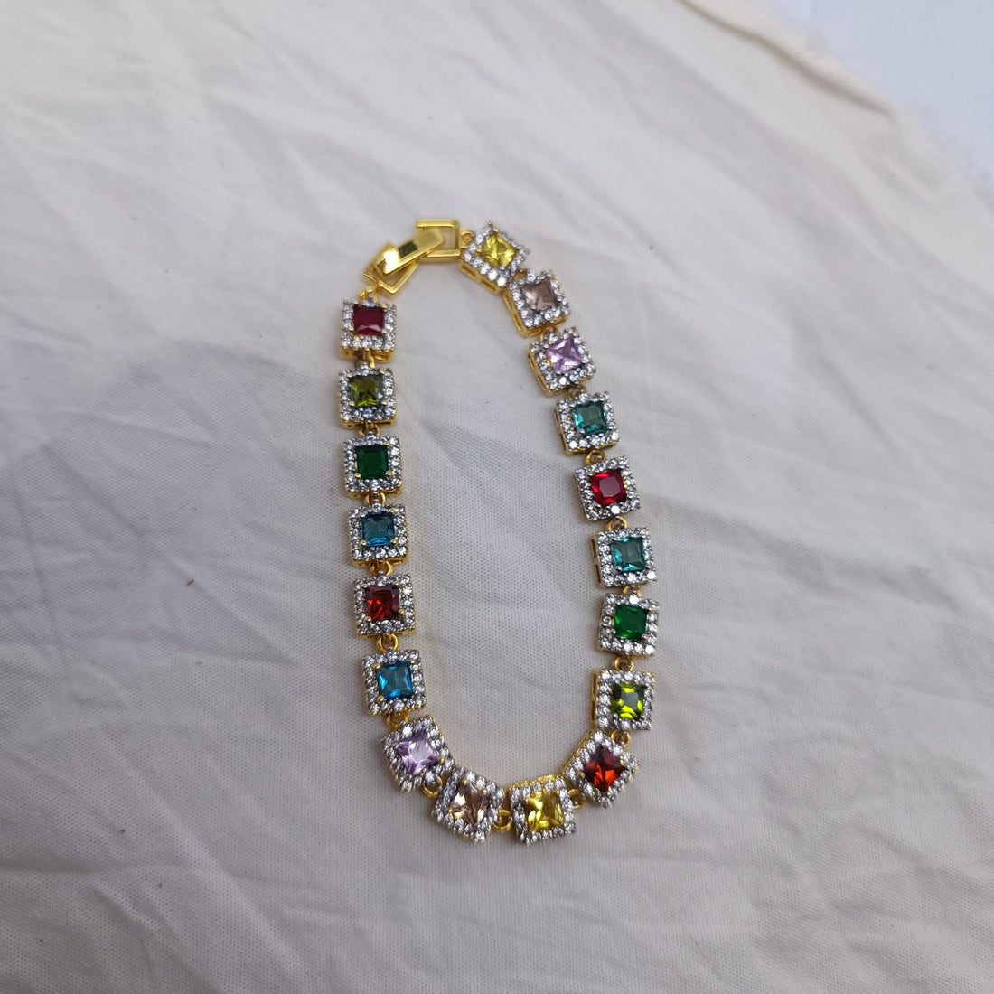 Zirconia gold bracelet