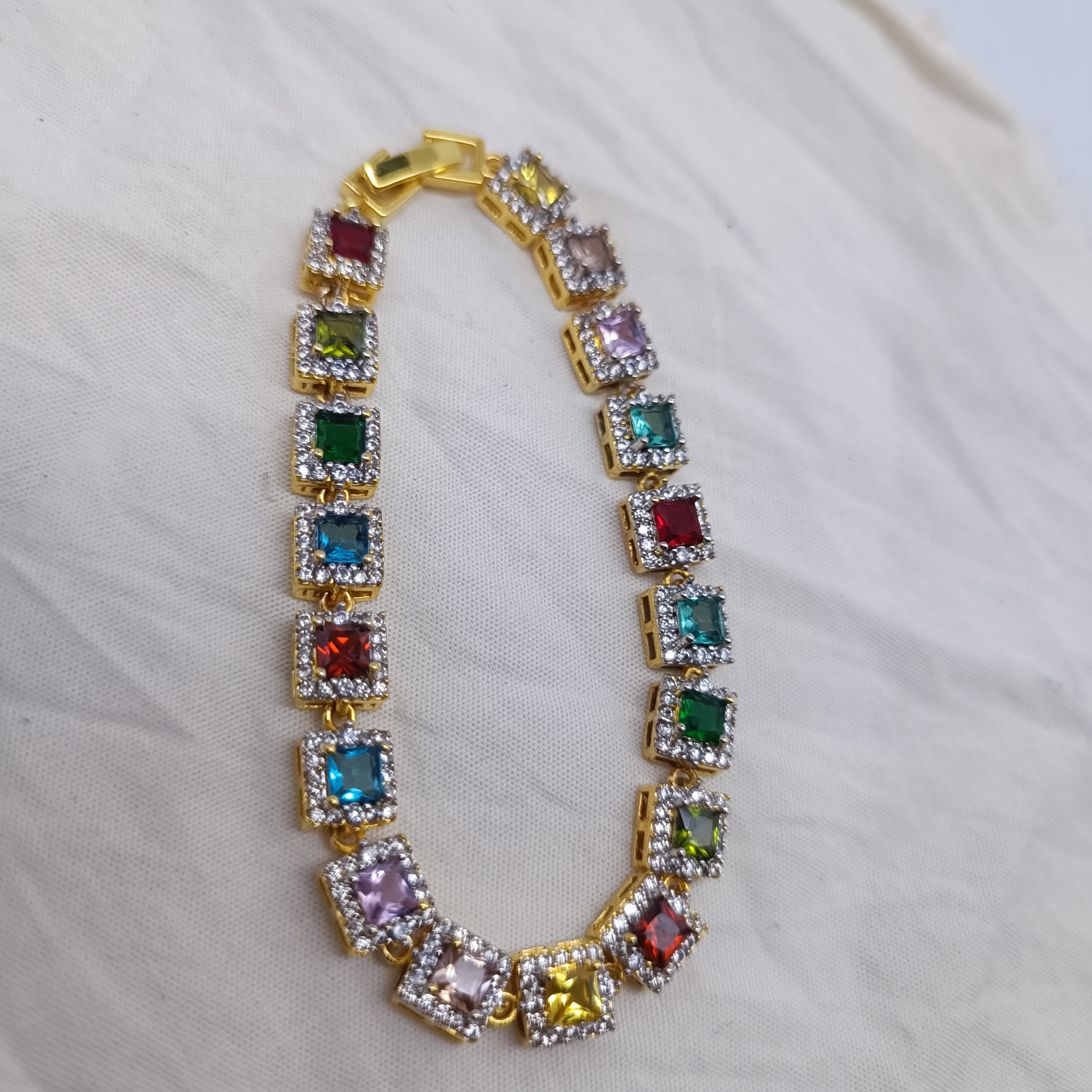 Zirconia gold bracelet