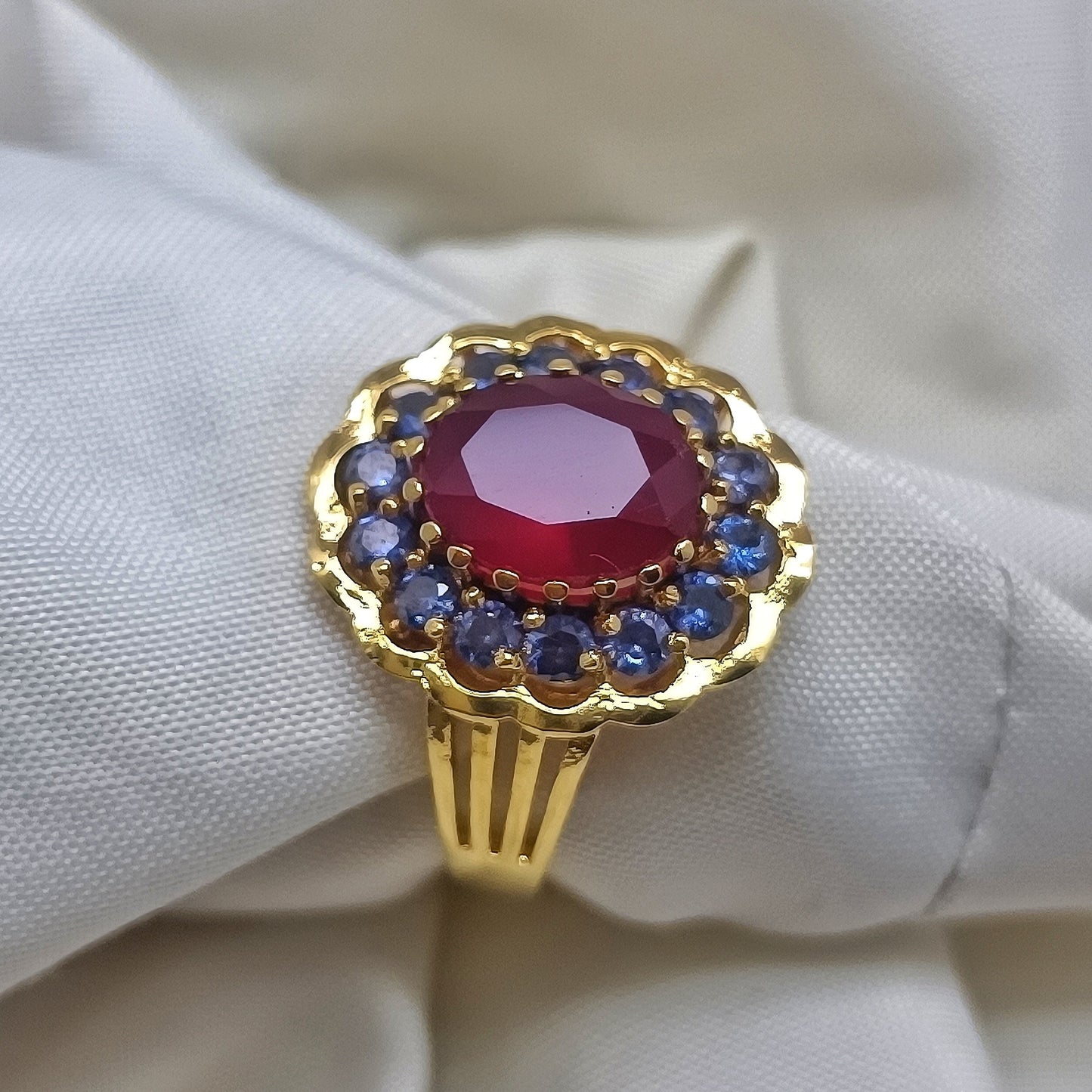 Blue sapphire  stone ring B1174