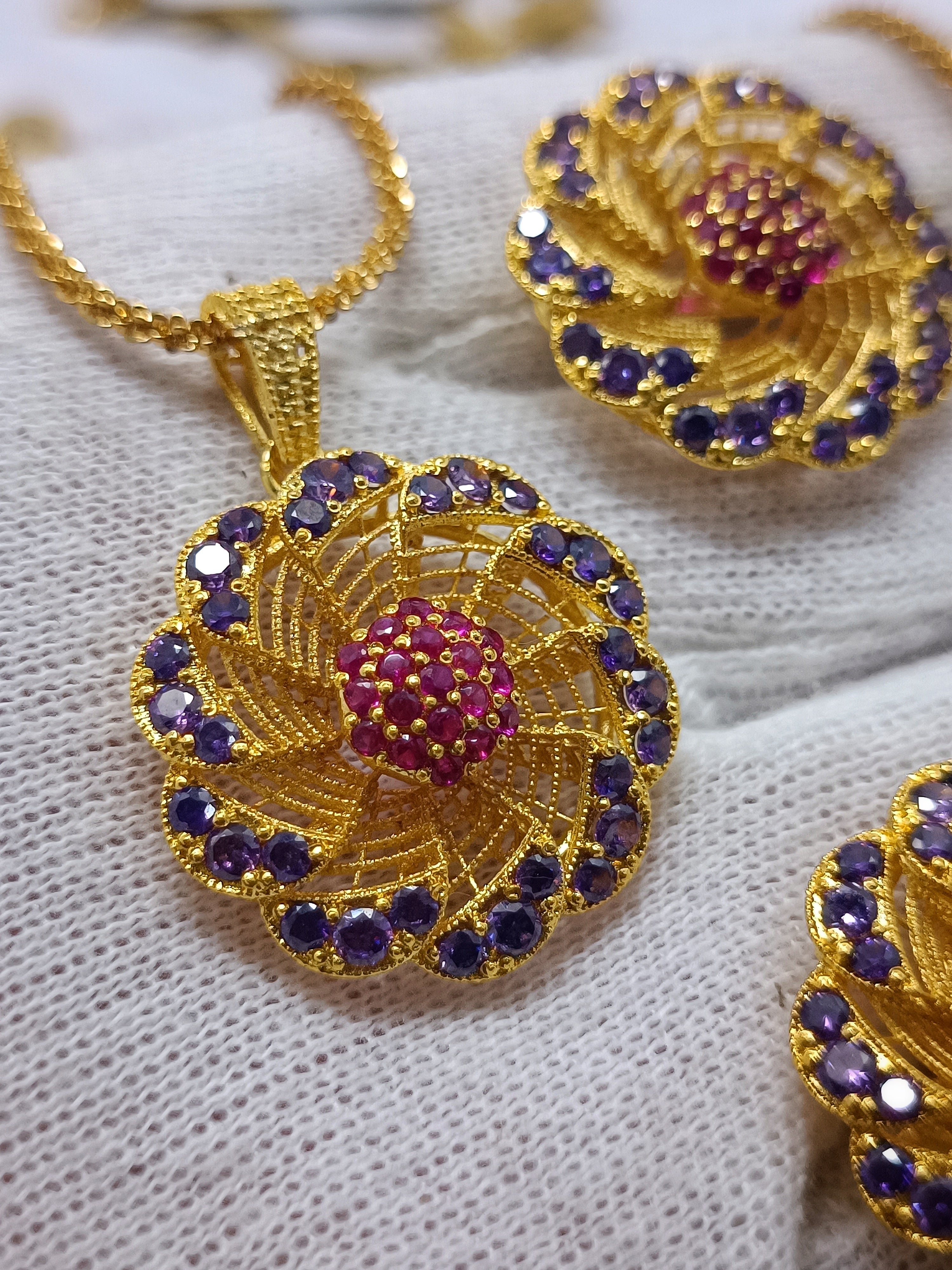 locket set flower zirconia