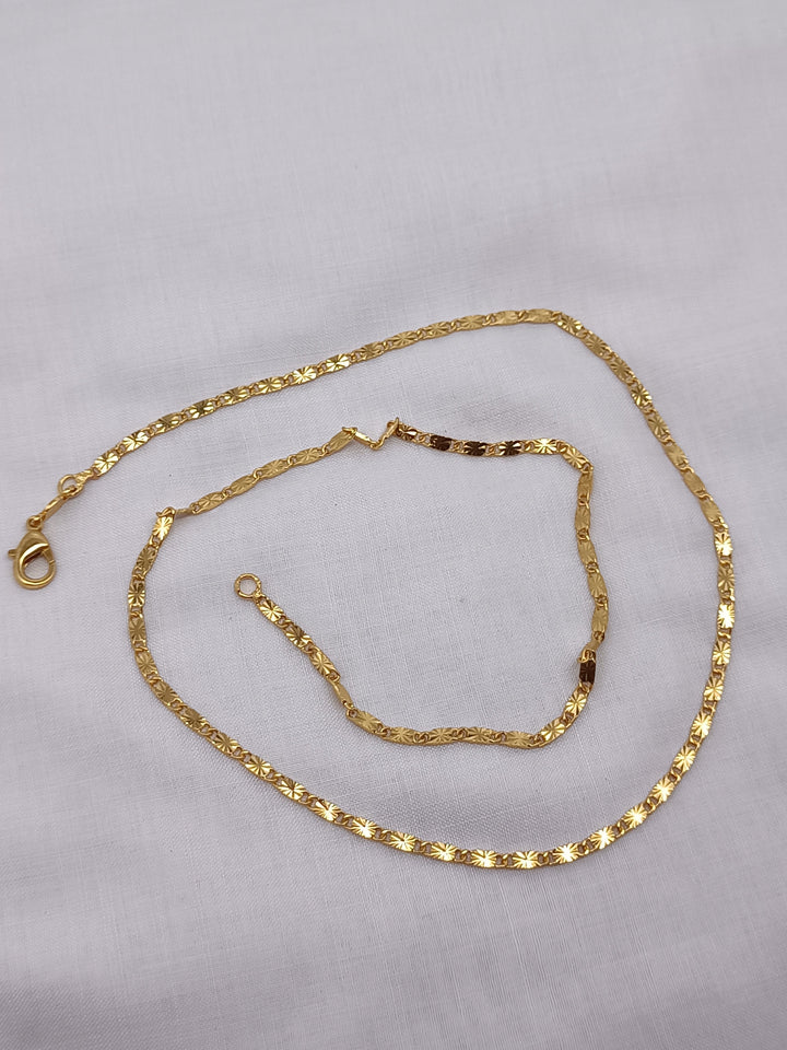 Beautiful daily wear chain