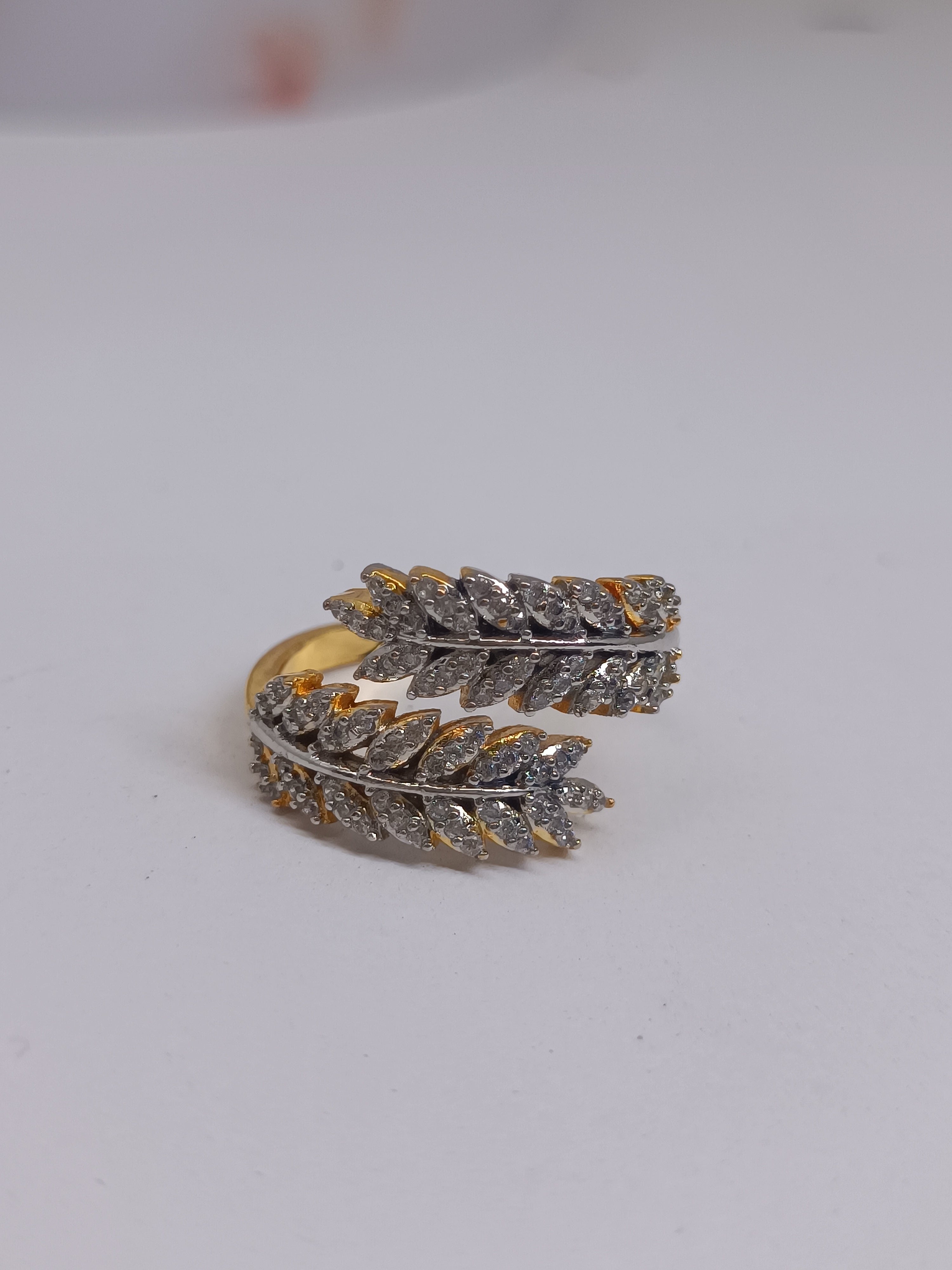 Leaf zirconia ring