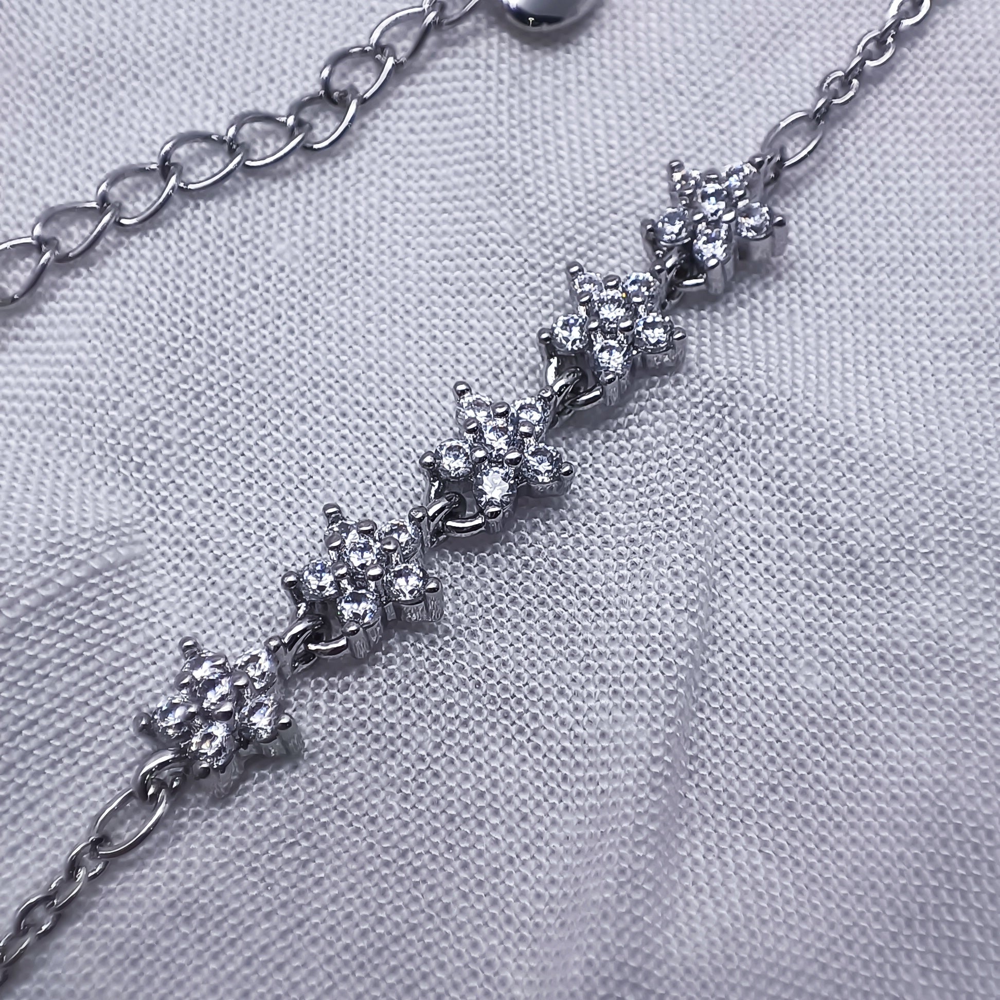Beautiful daily wear breclete
