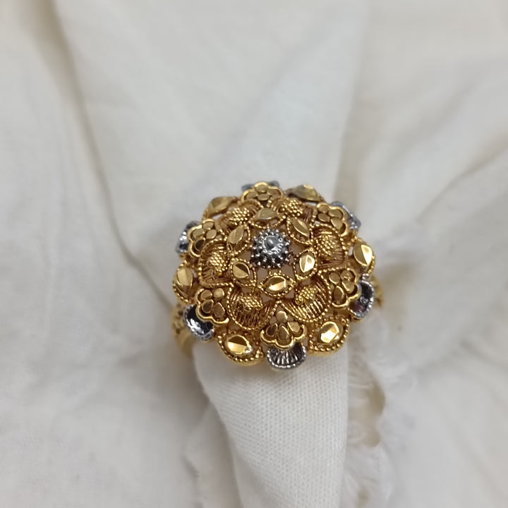 Gold look ring