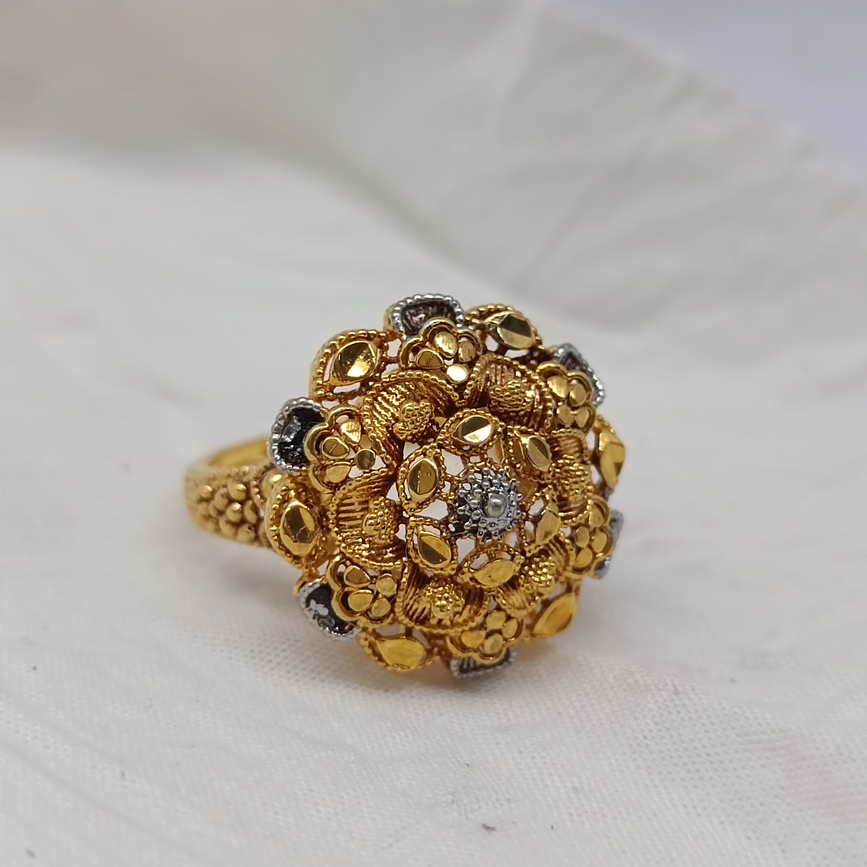 Gold look ring