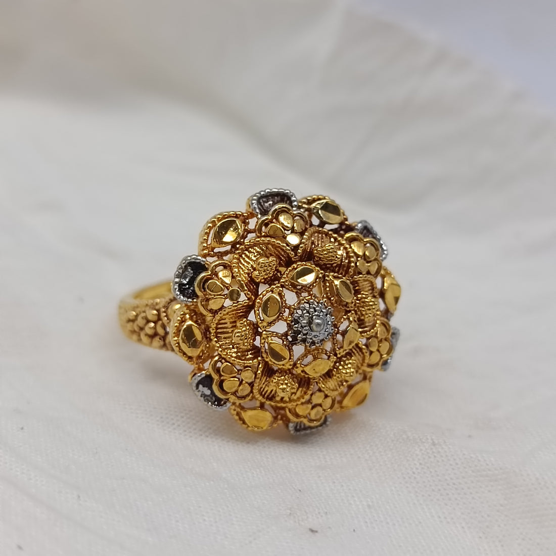 Gold look ring